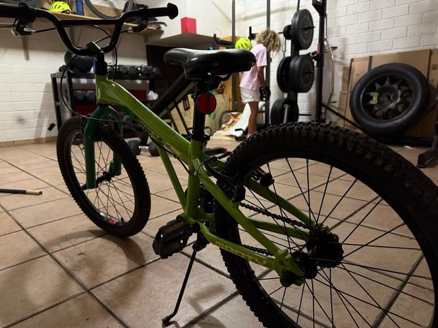 Bicicleta Monty 105 niño 4-7 años