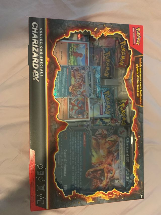 Collezione Charizard ex Pokémon