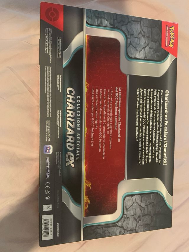 Collezione Charizard ex Pokémon