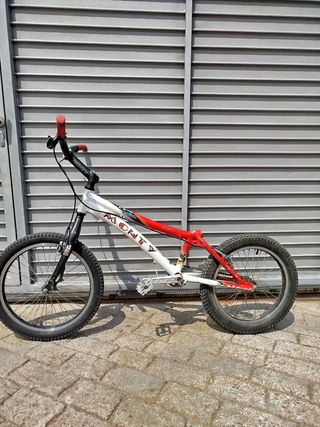 Monty 219 Magura - Bicicleta Trial profesional de segunda mano por