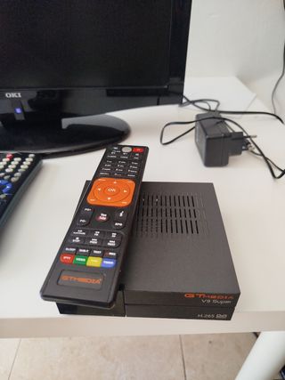 Televisor 22  Televisor 16