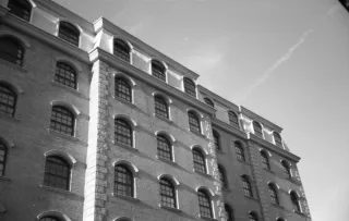 Konica A4: Cámara compacta