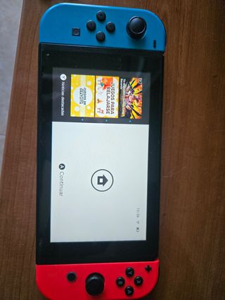 Consola Nintendo Switch con caja +  Minecraft..
