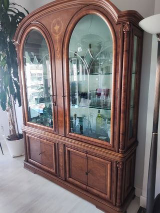 Vitrina armario madera salón