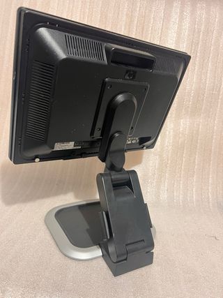 Monitor HP 19" - Pantalla LCD