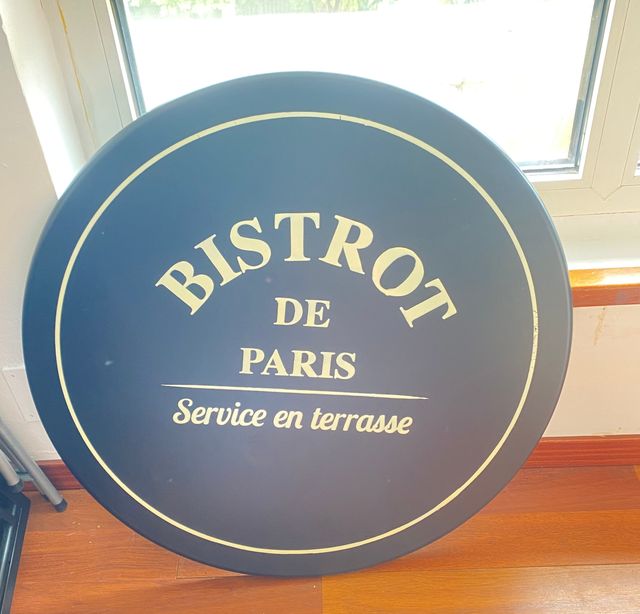 Mesa plegable metalica negra + 4 sillas