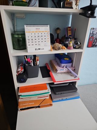 Escritorio con estantería blanco