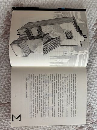 La puerta de los tres cerrojos: Una aventura cu...