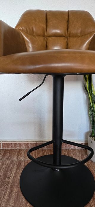 2 Sillas bar piel marrón