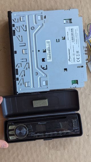 Autoradio Pioneer DEH-1700UB