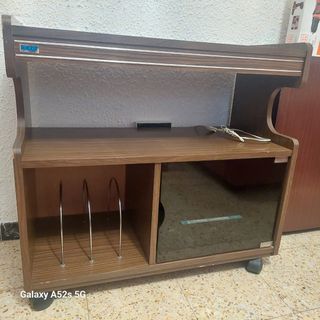Mueble vintage madera-vidrio