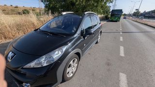 Peugeot 207 sw 2008