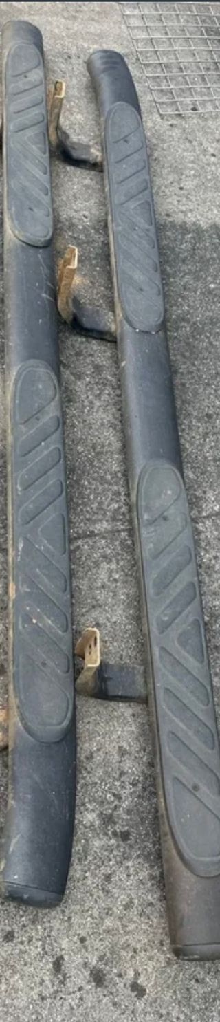 Estriberas Nissan Navara Pathfinder