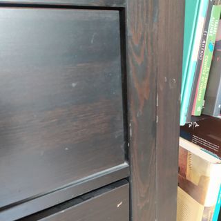 Vitrina Hemnes negra - Mueble expositor Ikea
