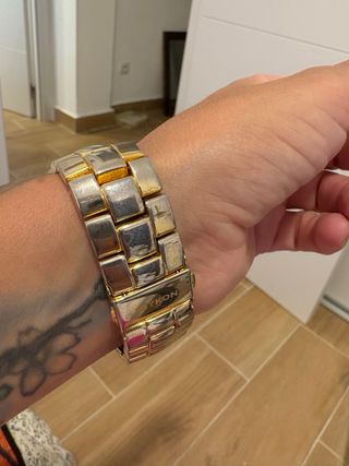 Reloj Miyon dorado mujer