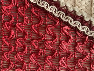 Cartera en 2 colores de paja o rafia de verano