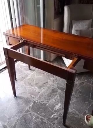 Tavolo consolle allungabile noce