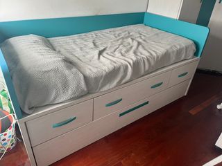 Cama nido turquesa con cajones