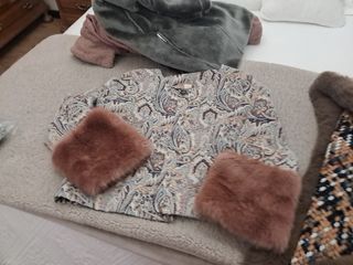 Chaqueta corta, mangas piel multicolor