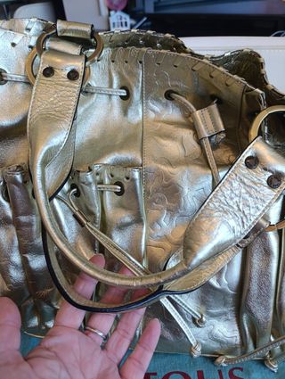 Bolso Tous vintage  dorado extragrande 