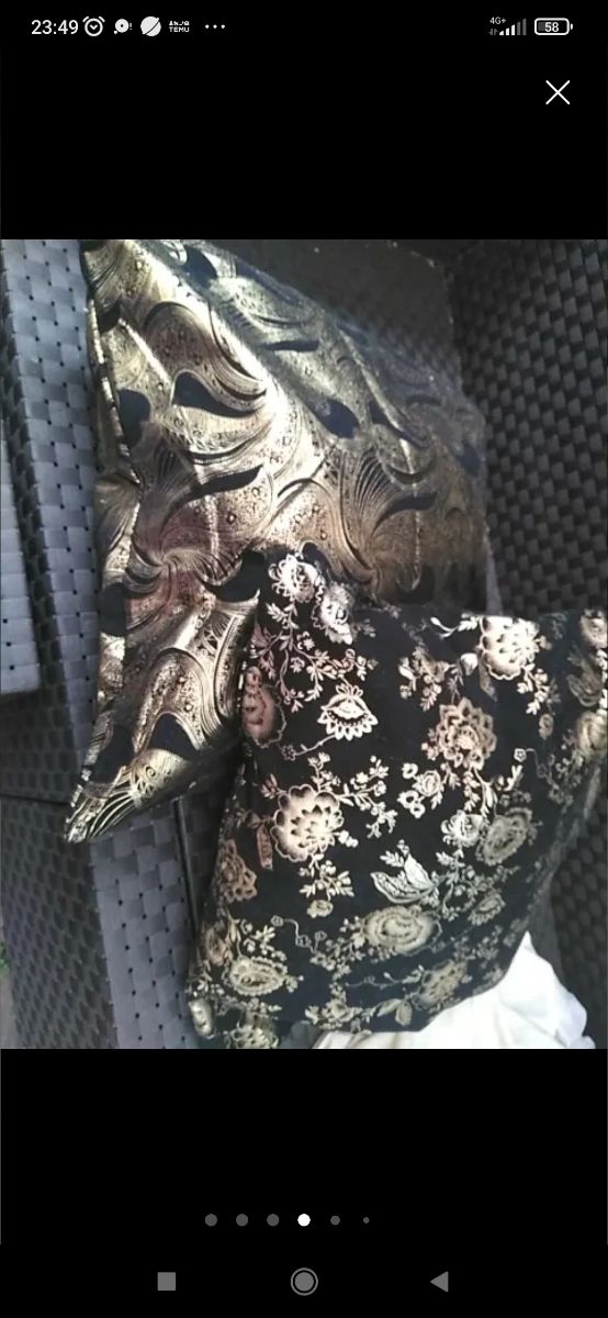 Fodere per cuscini nere e dorate