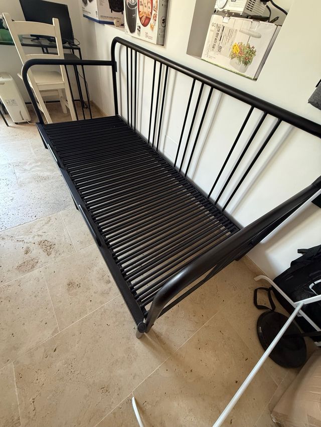 Cama nido metal negra