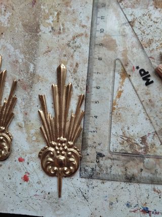 Potencias de resina miniatura.