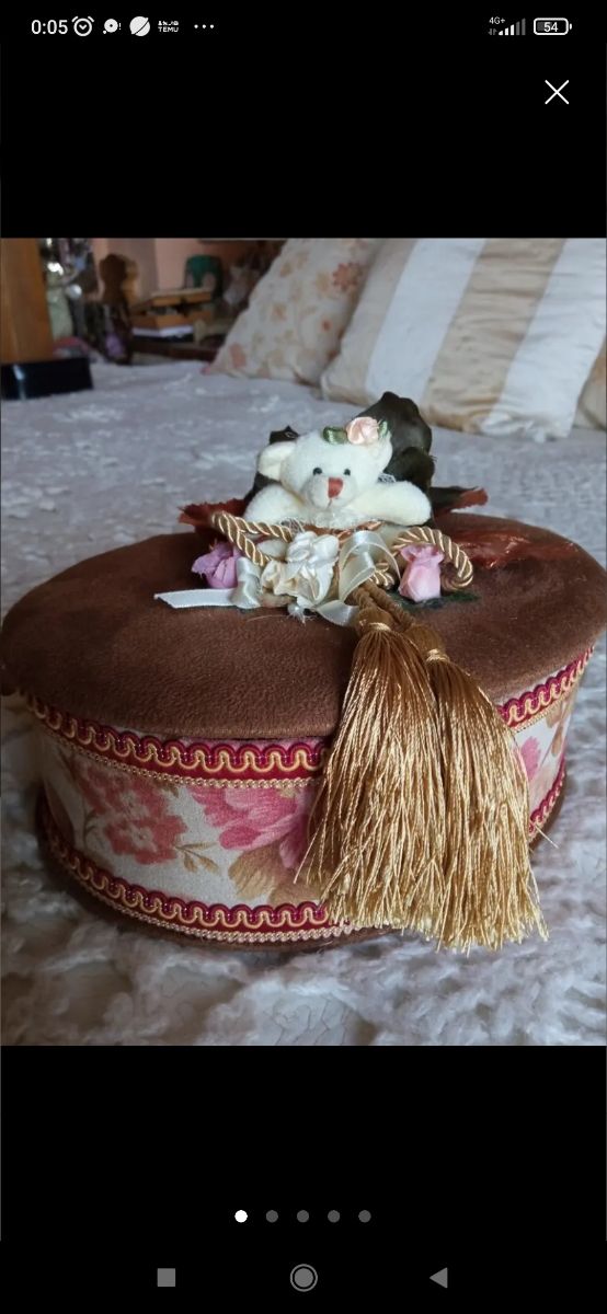 Scatola vintage in velluto marrone e rosa