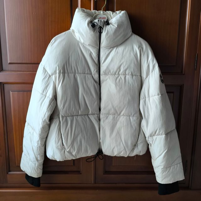 Cazadora blanca bomber