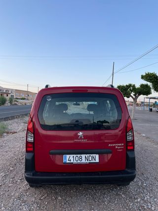 Peugeot Partner 2012