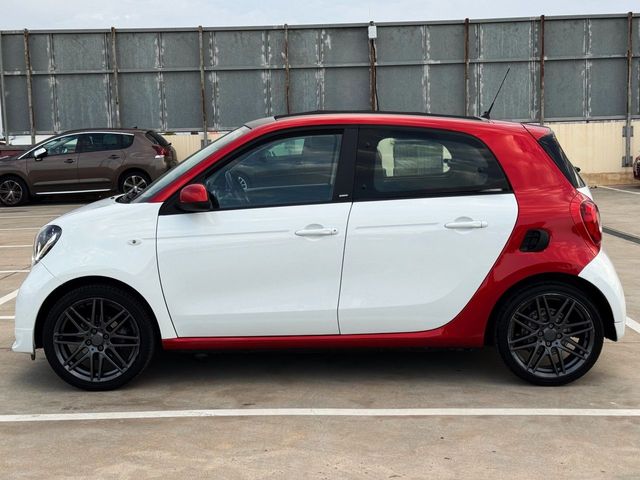 Smart Forfour 0.9  90CV SS PASSION AUTOMÁTICO con ACABADO BRABUS Y CAPOTA DE LONA!