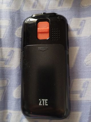 Móvil ZTE negro