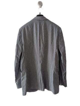 Guess. Traje hombre T. 46