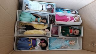 23 Muñecas Disney de porcelana