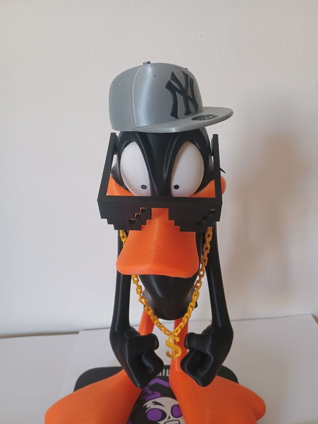 Figura Pato Lucas  urban