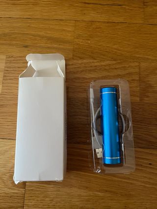 Batería externa azul 1800mHa