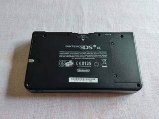 Nintendo DSi XL blu con scatola 