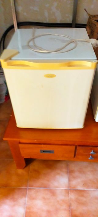 Mini nevera - Enfriador pequeño