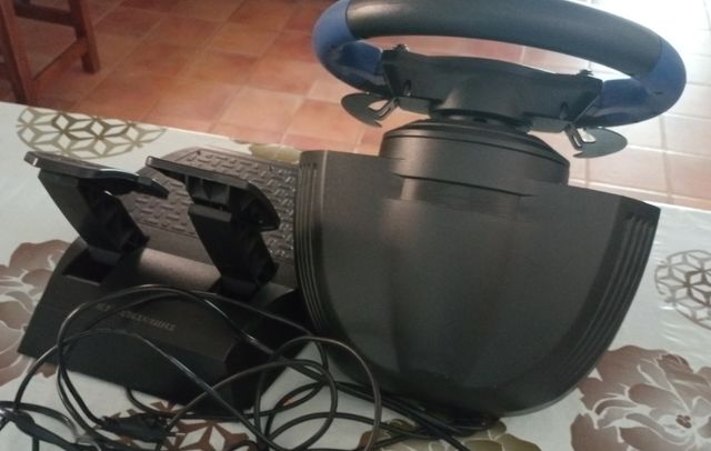 Volante PS4 (PlayStation 4)