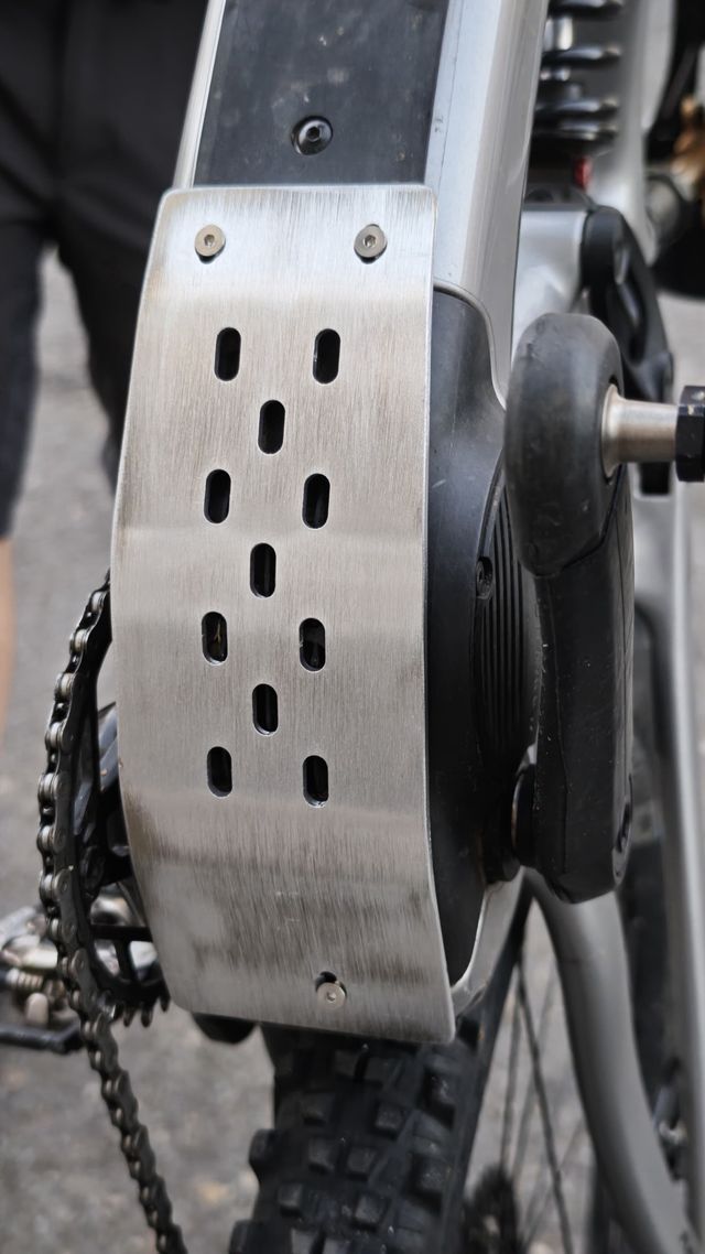 Protectores de cárter cubre motor carter AMFLOW