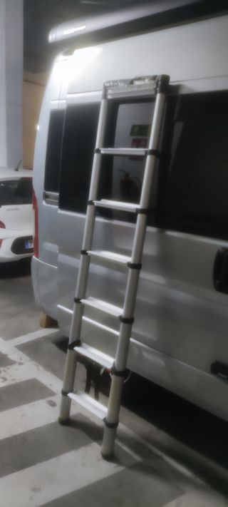 Escalera telescópica aluminio
