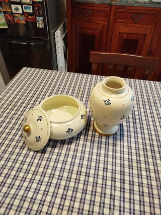 Vaso e Ciotola Portagioie in Porcellana
