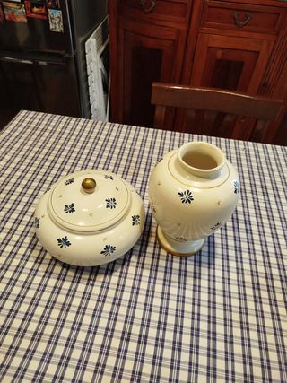 Vaso e Ciotola Portagioie in Porcellana