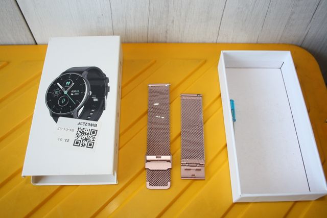 Correa de reloj de malla rosada