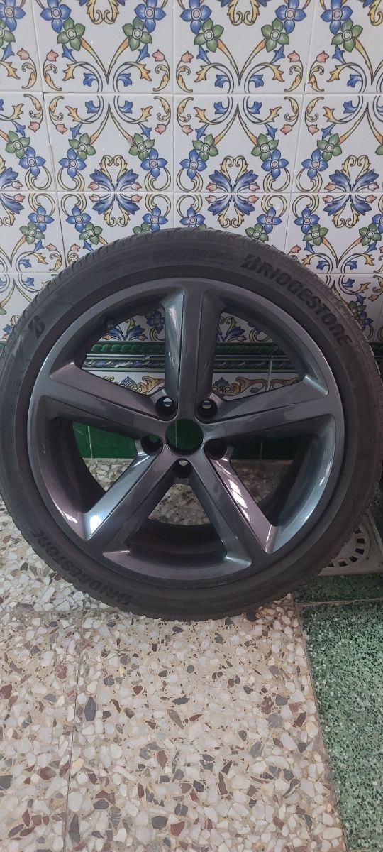 Llantas Audi A5 S-line Originales 18" - Gris Oscur