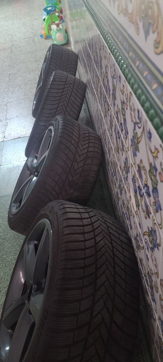 Llantas Audi A5 S-line Originales 18" - Gris Oscur