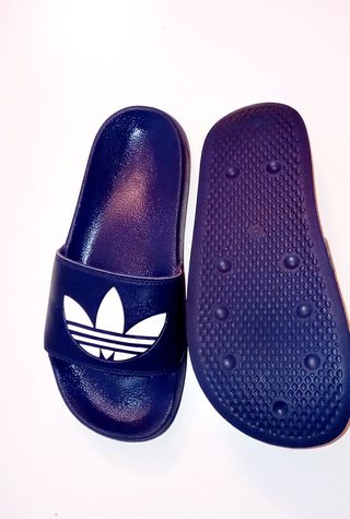 Chanclas Adidas azules - Talla 42