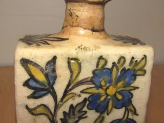 Botella Irán iraní cerámica imperio Qajar Kayar