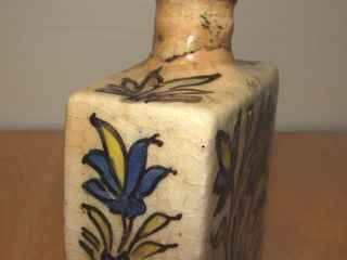 Botella Irán iraní cerámica imperio Qajar Kayar