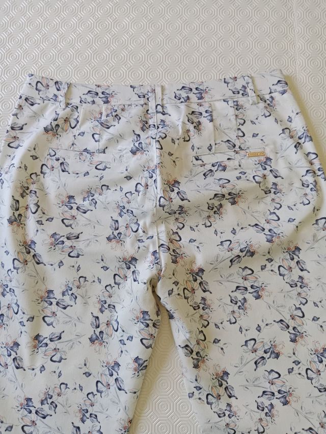 Pantalones largos estampados